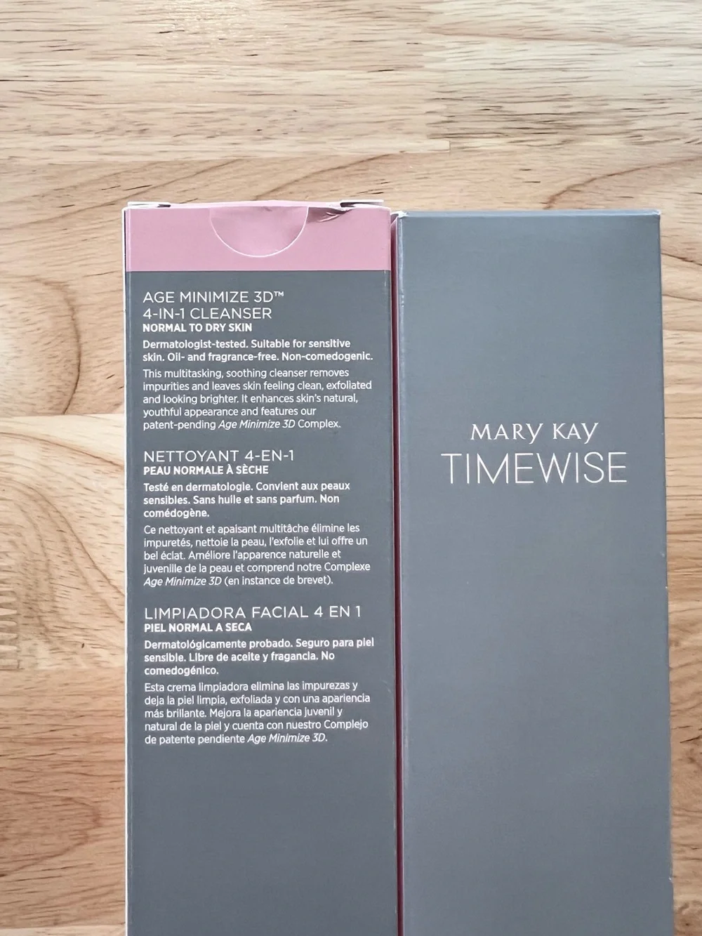 Mary Kay TimeWise AGE MINIMIZE 3D 4 in 1 CLEANSER Combination to Oily - TWO PACK